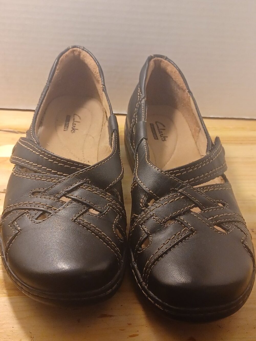 Clarks Black Leather Ashland Spin Q Shoes Size 8